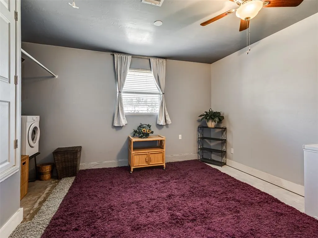 Photo 28 — 601 SW 9th Street, Moore, OK 73160