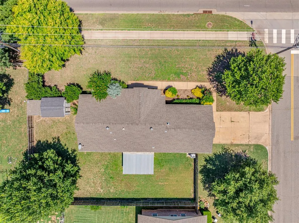 Photo 38 — 601 SW 9th Street, Moore, OK 73160