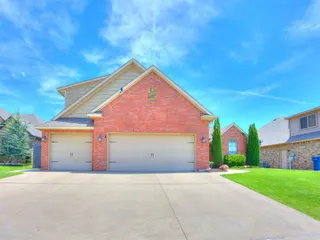 Sold home at 712 Kearny Lane