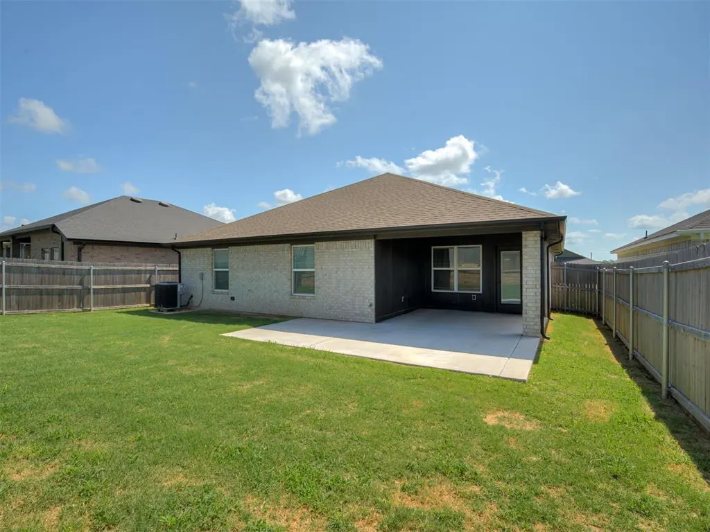 Photo 36 — 3720 Alta Vista Drive, Norman, OK 73069