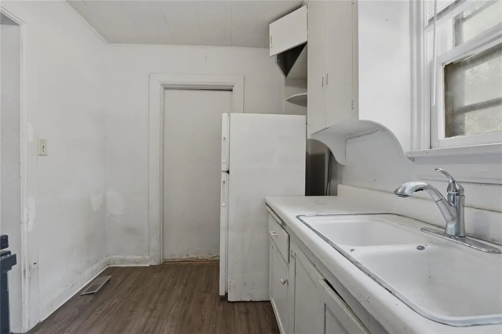 Photo 12 — 3316 NW 14th Street, Oklahoma City, OK 73107