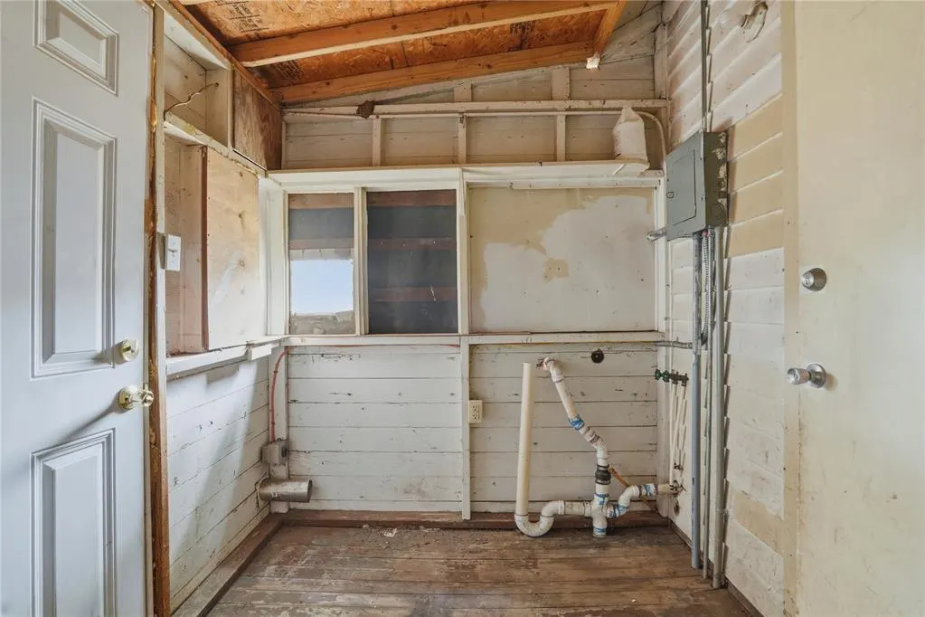 Photo 14 — 3316 NW 14th Street, Oklahoma City, OK 73107
