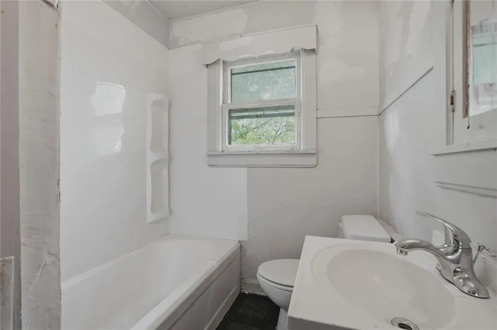 Photo 18 — 3316 NW 14th Street, Oklahoma City, OK 73107