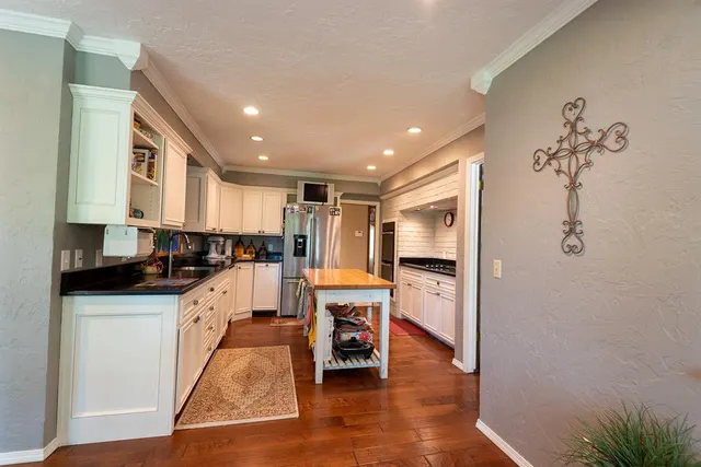 Photo 8 — 1109 N Terrace Drive, Weatherford, OK 73096