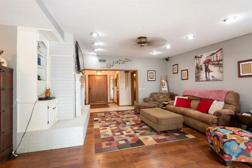 Photo 14 — 1109 N Terrace Drive, Weatherford, OK 73096