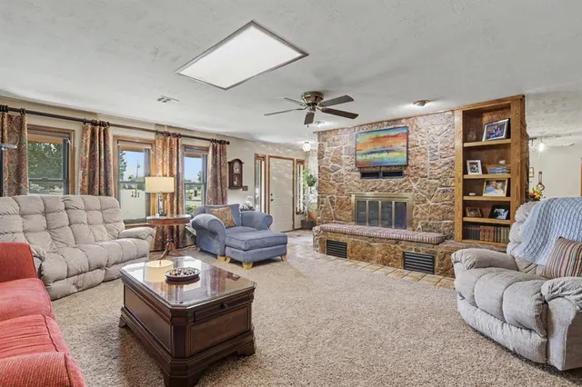 Photo 6 — 1211 E Rock Creek Road, Tuttle, OK 73089