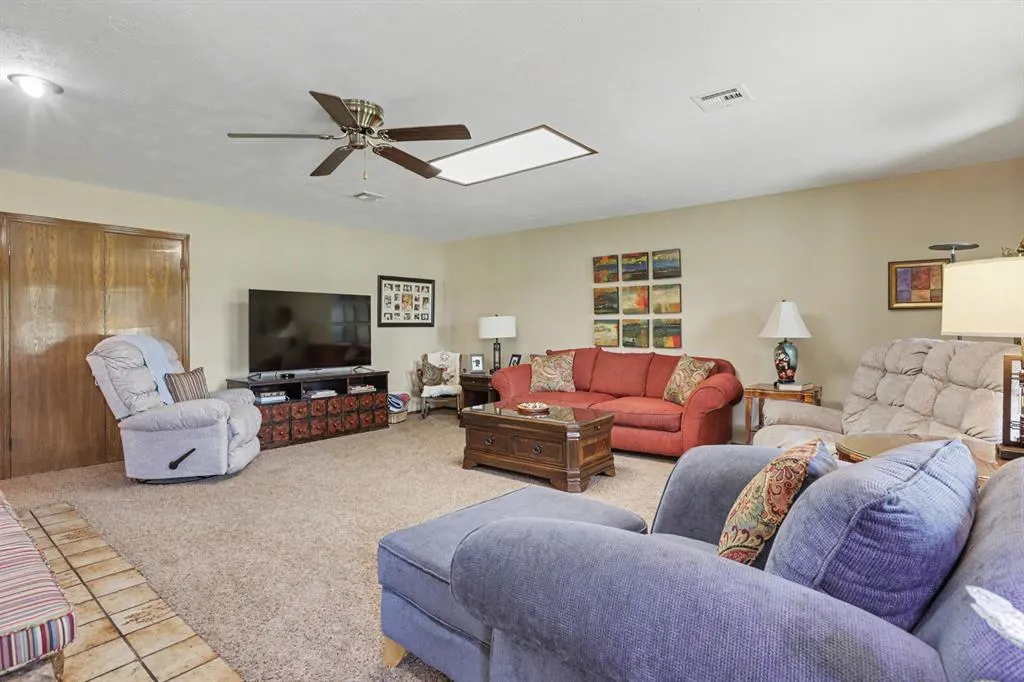 Photo 7 — 1211 E Rock Creek Road, Tuttle, OK 73089