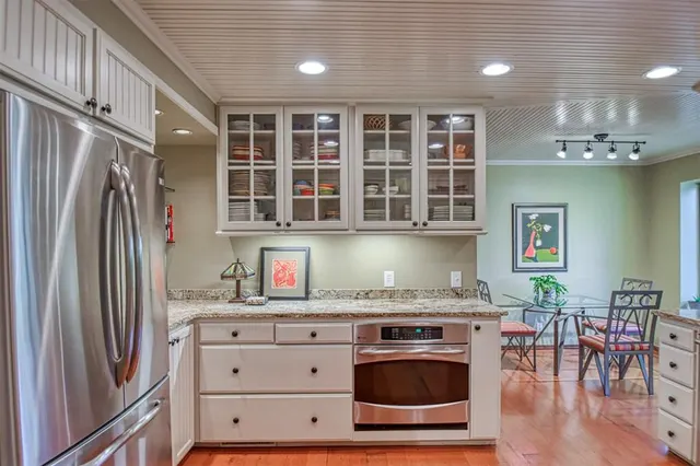 Photo 3 — 2010 Trailpine Court, Norman, OK 73072