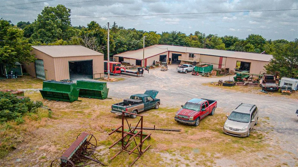 Photo 9 — 27115 W County Road 1442 Road, Cement, OK 73017