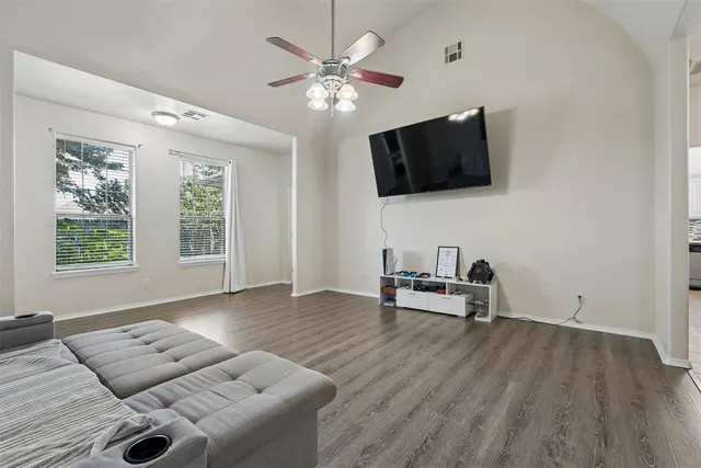 Photo 4 — 2259 Bradford Avenue, Newcastle, OK 73065