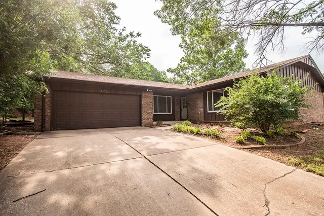 Photo 2 — 123 N Grandview Street, Stillwater, OK 74075