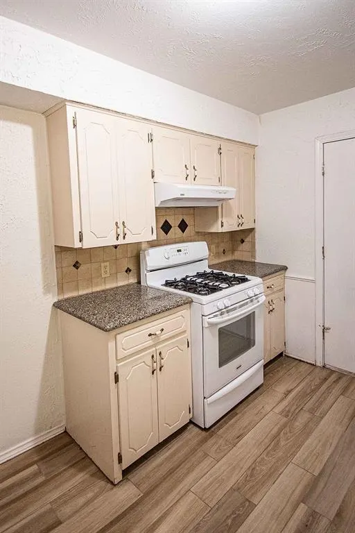 Photo 13 — 123 N Grandview Street, Stillwater, OK 74075