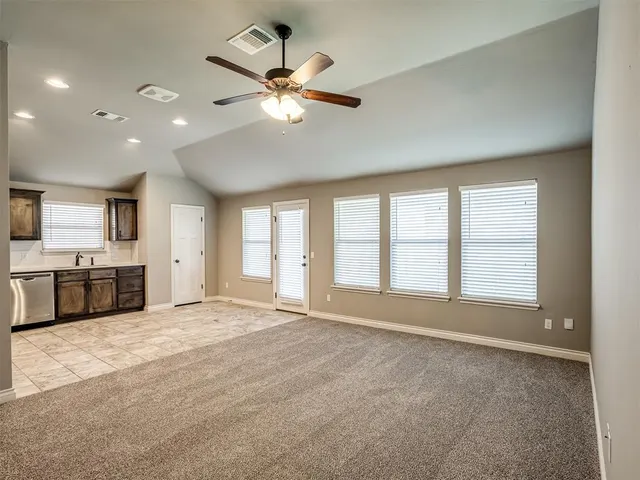 Photo 7 — 2721 NW 189th Street, Edmond, OK 73012