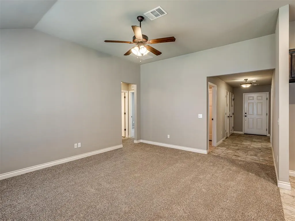 Photo 9 — 2721 NW 189th Street, Edmond, OK 73012