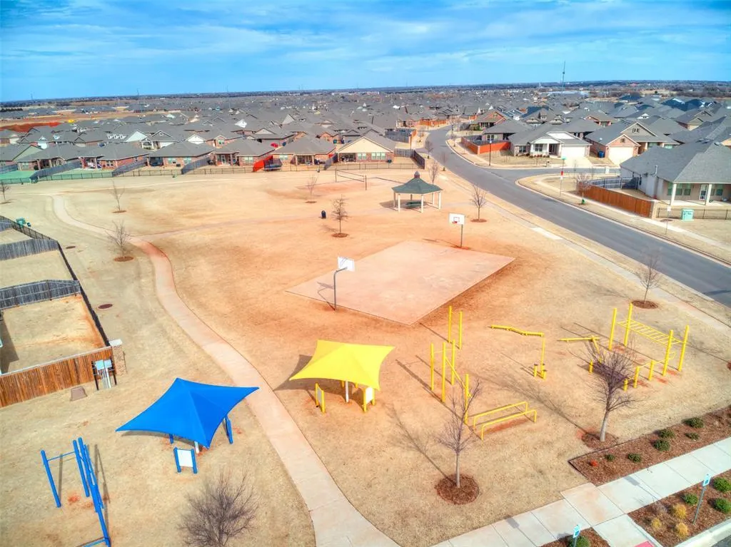 Photo 44 — 2721 NW 189th Street, Edmond, OK 73012