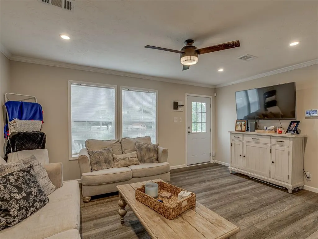 Photo 9 — 870331 N 3460 Road, Chandler, OK 74834