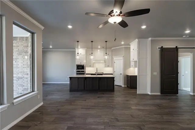Photo 2 — 8325 Lambert Way, Edmond, OK 73034