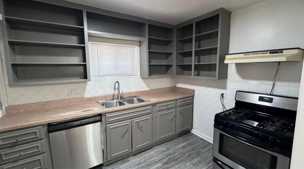 Photo 5 — 111 SW 26th Street, Oklahoma City, OK 73109