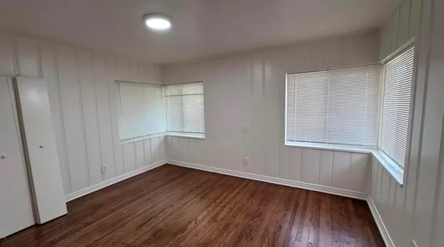 Photo 8 — 111 SW 26th Street, Oklahoma City, OK 73109