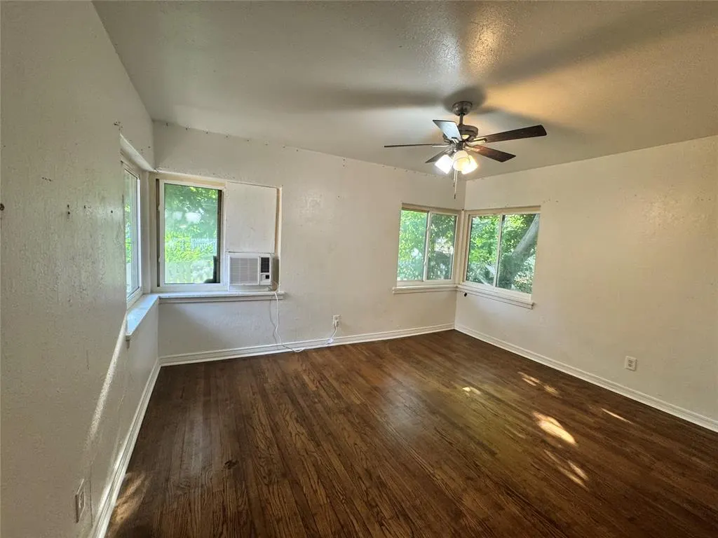 Photo 19 — 111 SW 26th Street, Oklahoma City, OK 73109