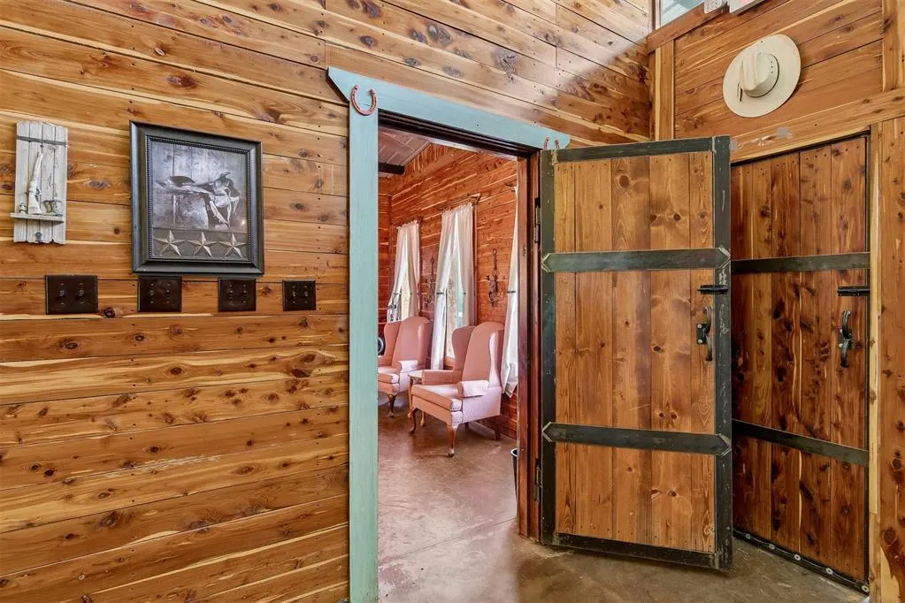 Photo 39 — 29473 Lake Drive, McLoud, OK 74851
