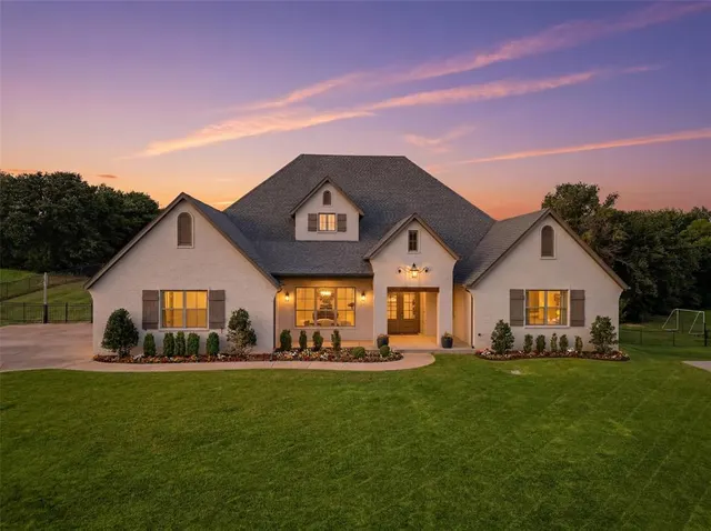 Photo 5 — 14259 Macklay Court, Choctaw, OK 73020