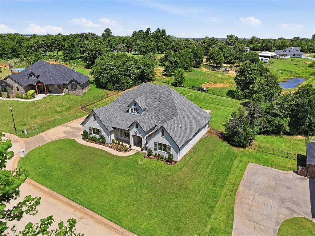 Photo 9 — 14259 Macklay Court, Choctaw, OK 73020