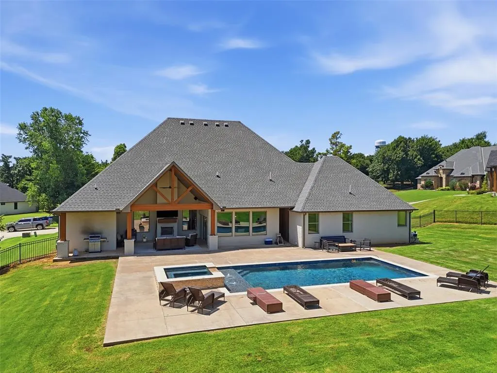Front exterior — 14259 Macklay Court, Choctaw, OK 73020