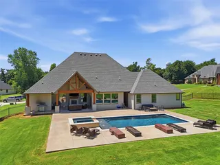 Sold home at 14259 Macklay Court