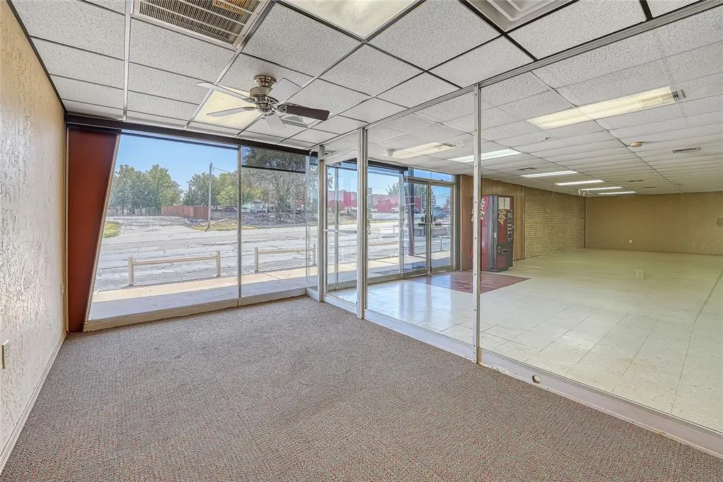 Photo 7 — 415 E Main Street, Cordell, OK 73632