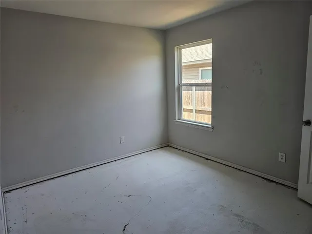 Photo 6 — 208 Tuscany Circle, Noble, OK 73068
