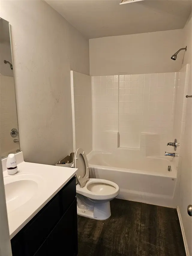 Photo 7 — 208 Tuscany Circle, Noble, OK 73068
