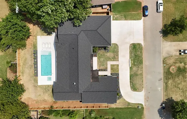 Photo 4 — 509 Benton Road, Edmond, OK 73034