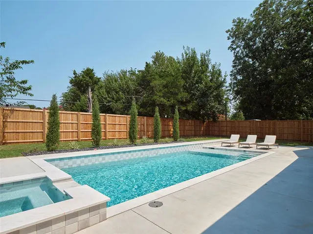 Photo 6 — 509 Benton Road, Edmond, OK 73034