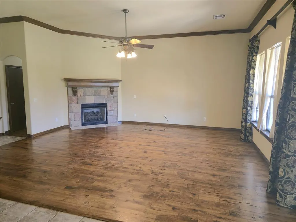Photo 4 — 2924 SW 136th Street, Oklahoma City, OK 73170
