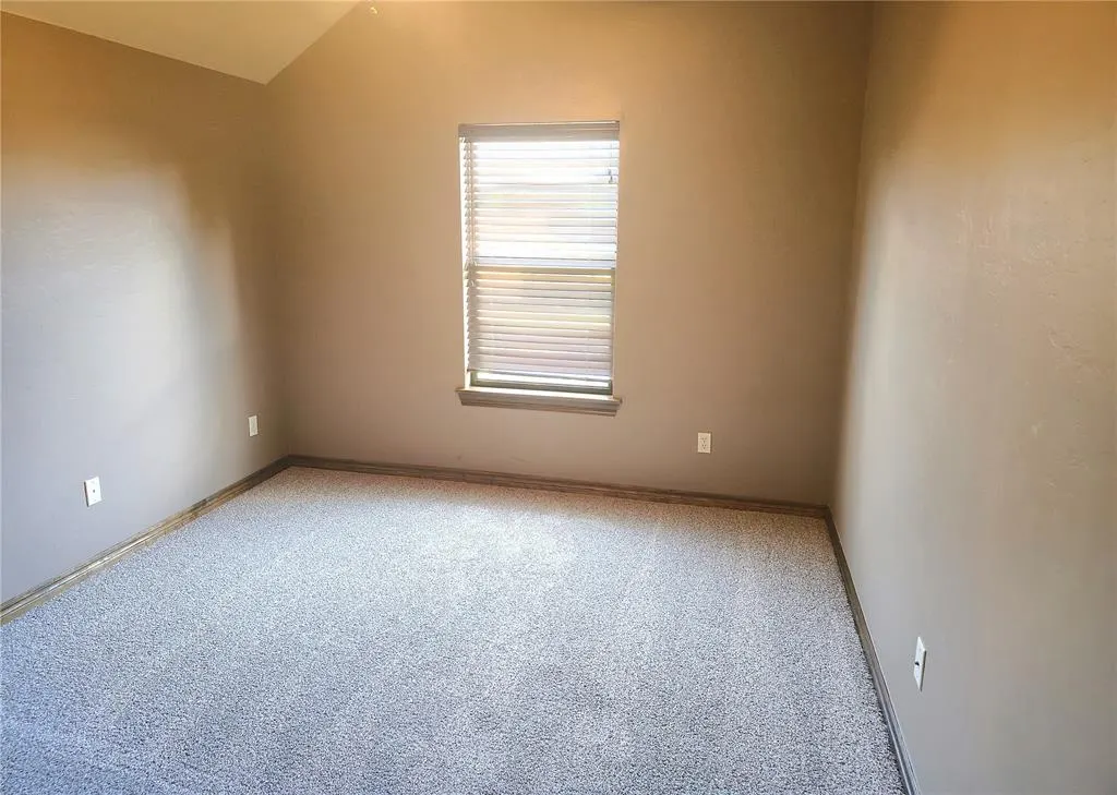 Photo 14 — 2924 SW 136th Street, Oklahoma City, OK 73170