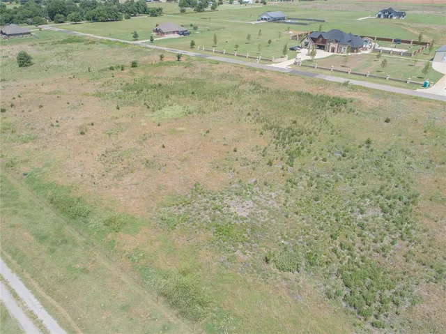 Photo 4 — 15600 SW 94th Street, Mustang, OK 73064