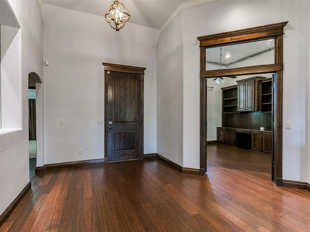 Photo 14 — 14401 Yorkshire Lane, Oklahoma City, OK 73142