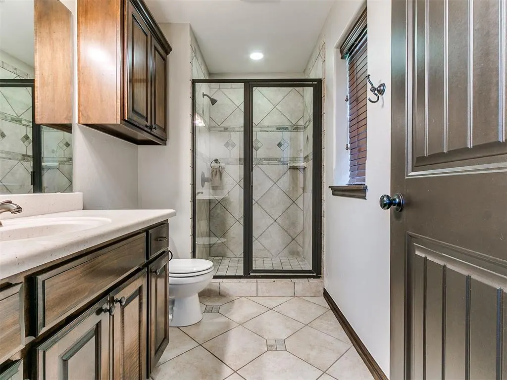 Photo 29 — 14401 Yorkshire Lane, Oklahoma City, OK 73142