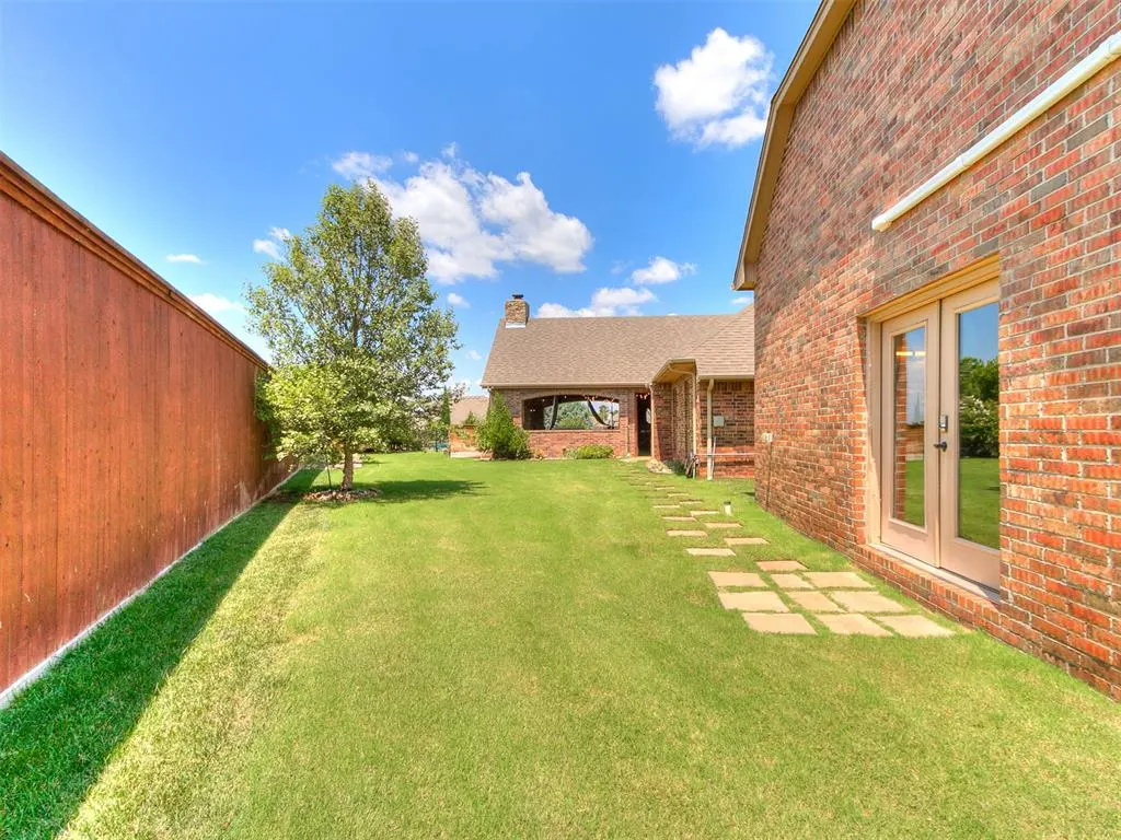Photo 47 — 14401 Yorkshire Lane, Oklahoma City, OK 73142
