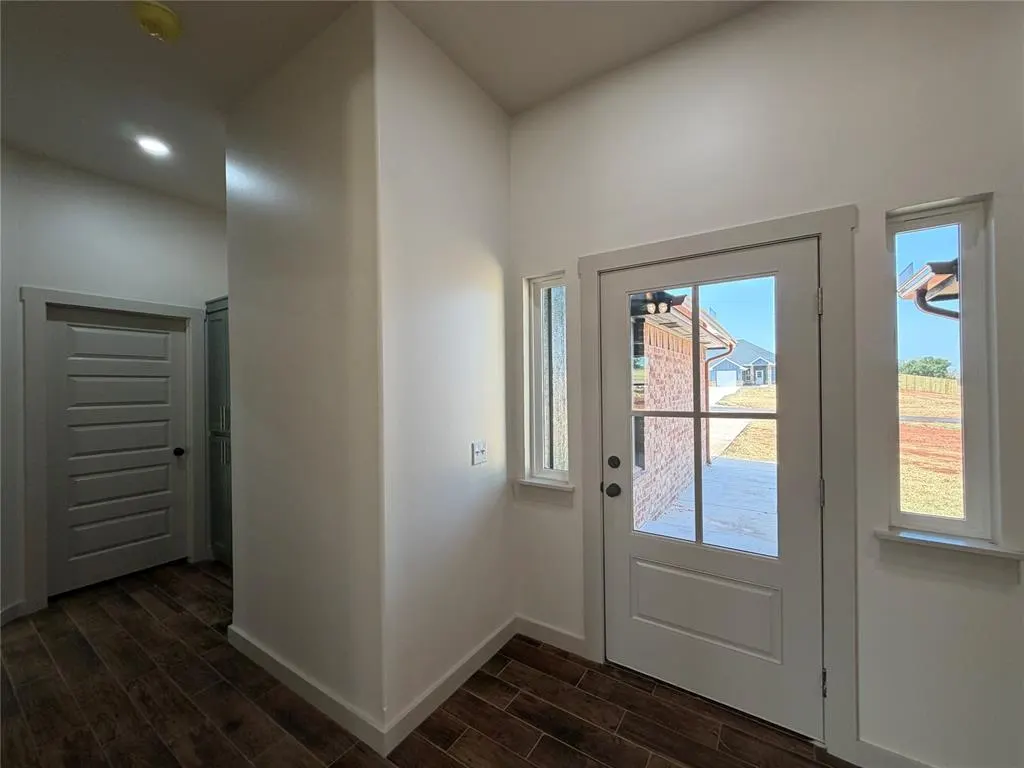 Photo 6 — 2209 Winter Ridge Road, Blanchard, OK 73010