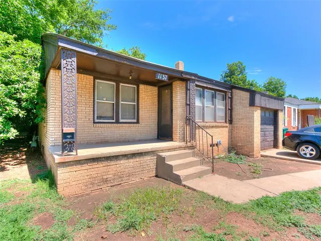 Photo 4 — 1137 Carverdale Drive, Oklahoma City, OK 73117