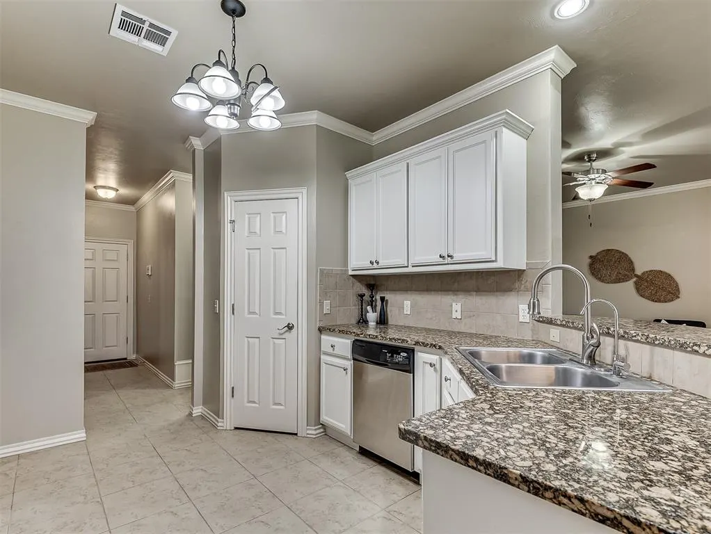 Photo 13 — 2933 Firewheel Road, Edmond, OK 73013