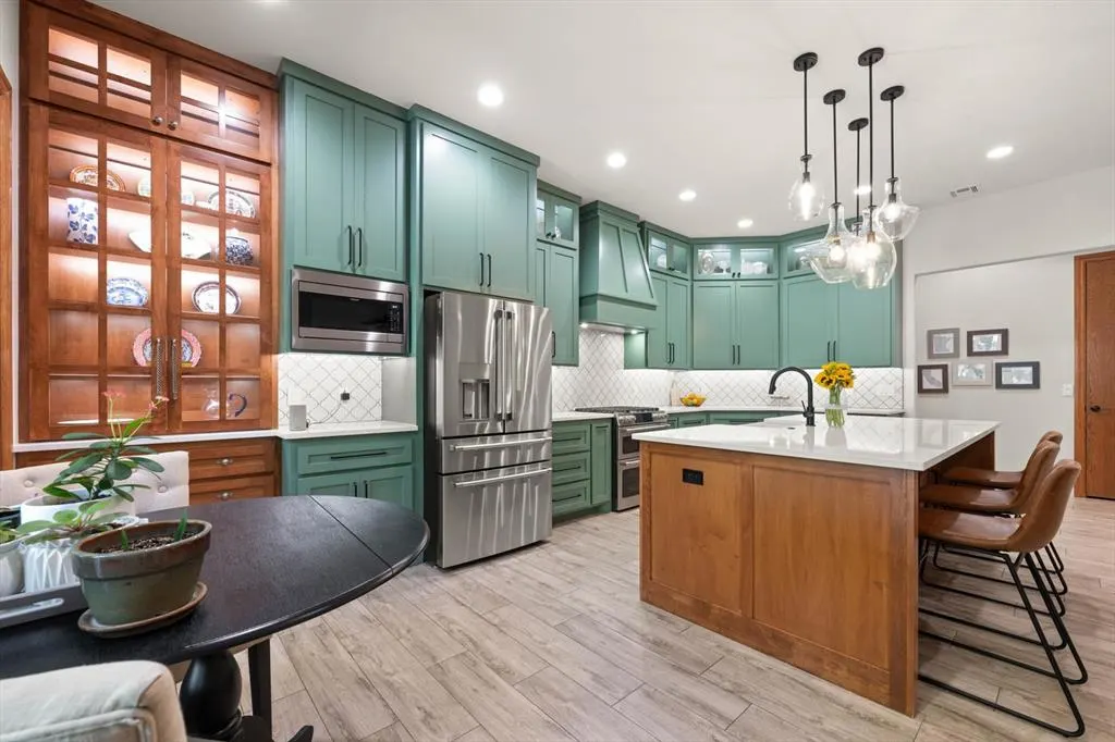 Photo 7 — 3824 Deerbrook Court, Edmond, OK 73003