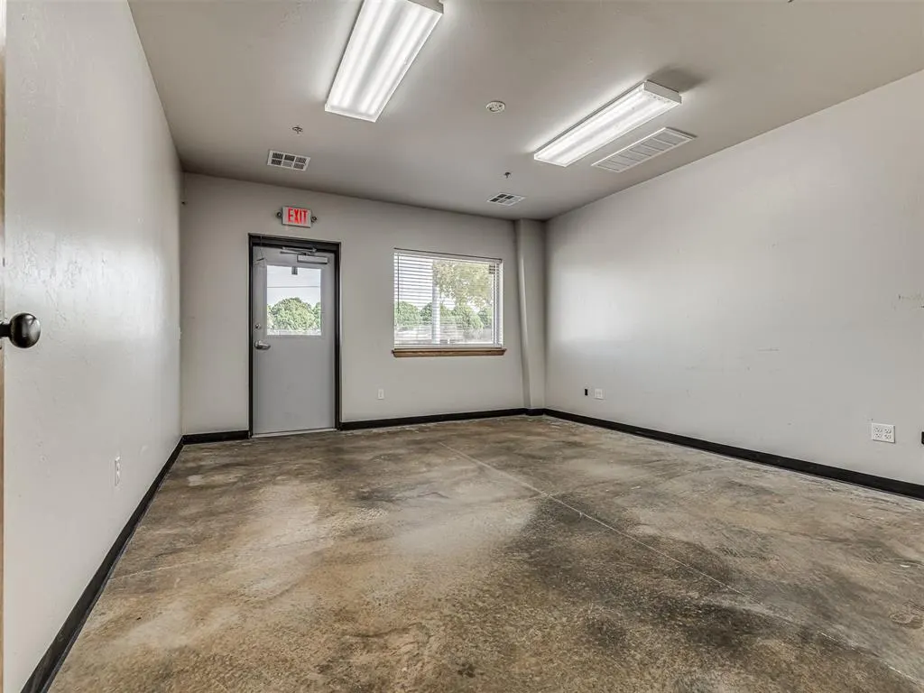 Photo 12 — 7300 NW 164th Street, Edmond, OK 73013
