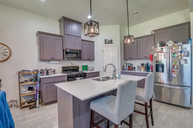 Photo 8 — 11017 SW 32nd Street, Yukon, OK 73099
