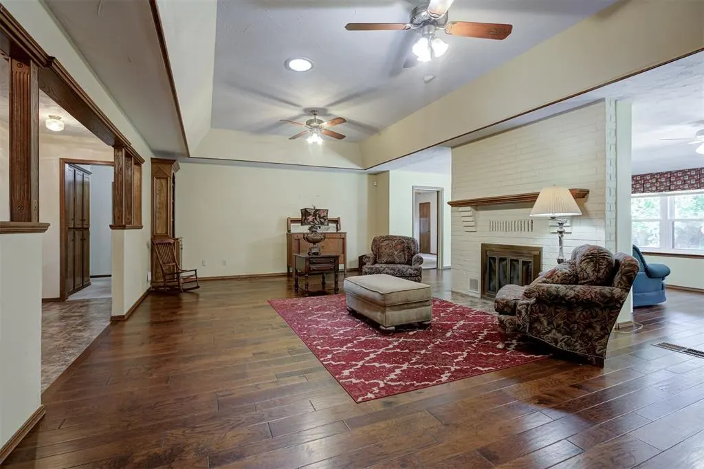 Photo 8 — 1617 High Meadows Drive, Choctaw, OK 73020