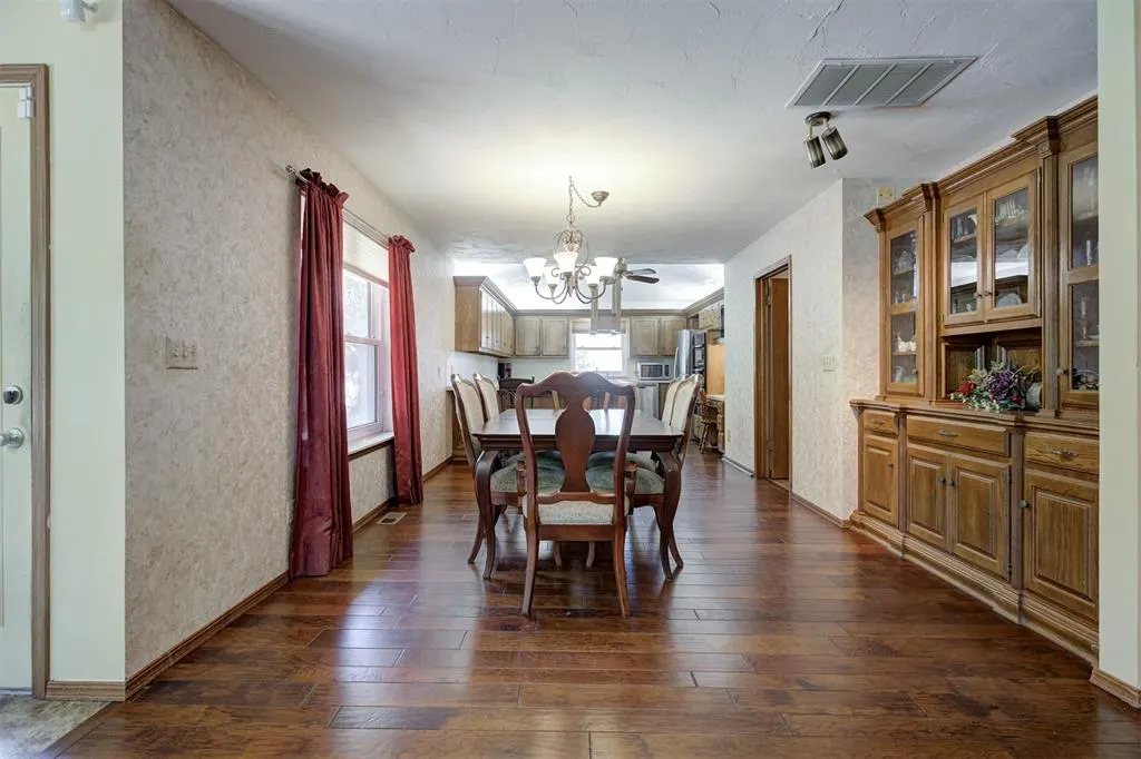 Photo 11 — 1617 High Meadows Drive, Choctaw, OK 73020