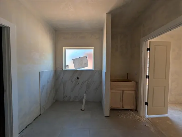 Photo 5 — 4909 Limestone Drive, Oklahoma City, OK 73179