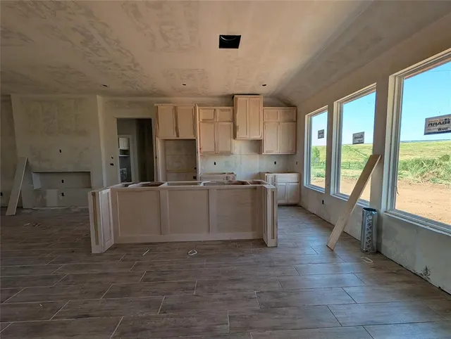Photo 8 — 4909 Limestone Drive, Oklahoma City, OK 73179